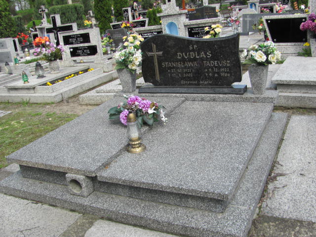 Grób STANISŁAW DUBLAS